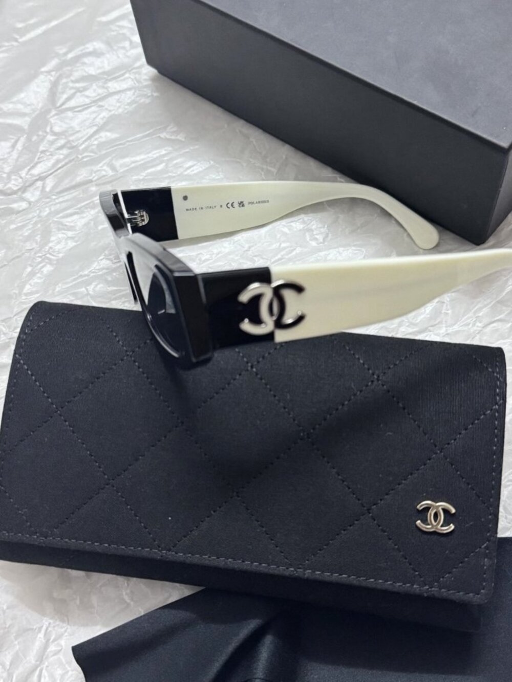 CHANEL CH5525 Rectangle Sunglasses 52mm Black White/Gray Polarized Lens 100% UV